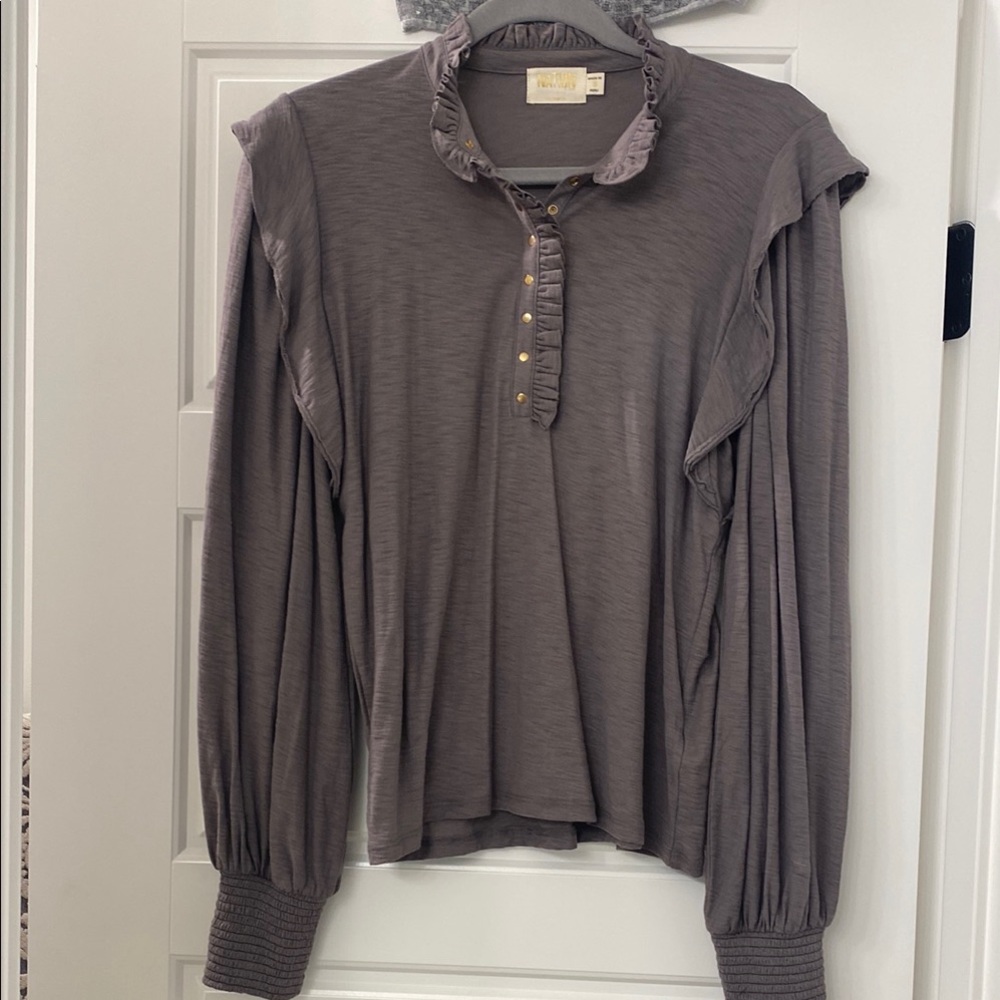 Ruffled Collar Long Sleeve Top - Gray